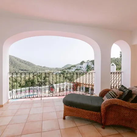 فيلة Belvilla By Oyo Monte Perdido كالا يونغا